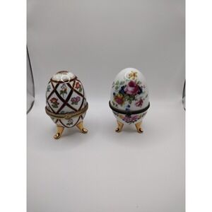 Lot of 2 - Footed Porcelain 4" Egg‎ Shaped Trinket Boxes W/ Gold Trim Accent